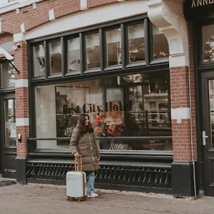 Boutique First Hotel